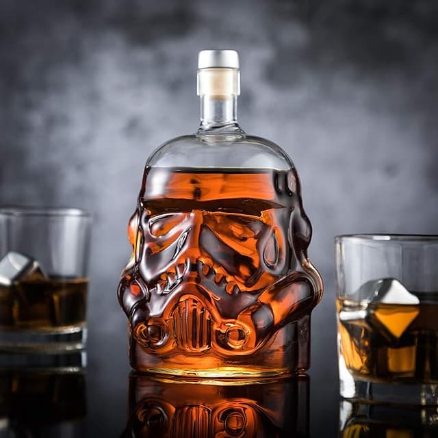 Stormtrooper Whiskey Decanter – Star Wars Glass Bottle with Reusable Whiskey Stones and Gift Box